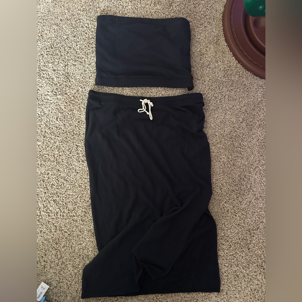 Universal Thread Black Tube Top and Drawstring Skirt Set
